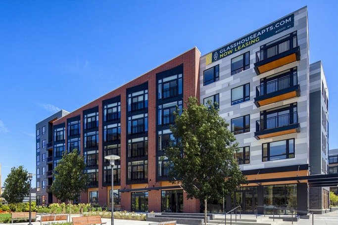 glasshouse apts main